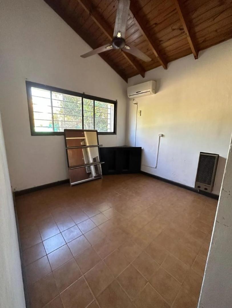 Sólida Casa 4 Amb con Jardín, Galería Maschwitz APTO CREDITO