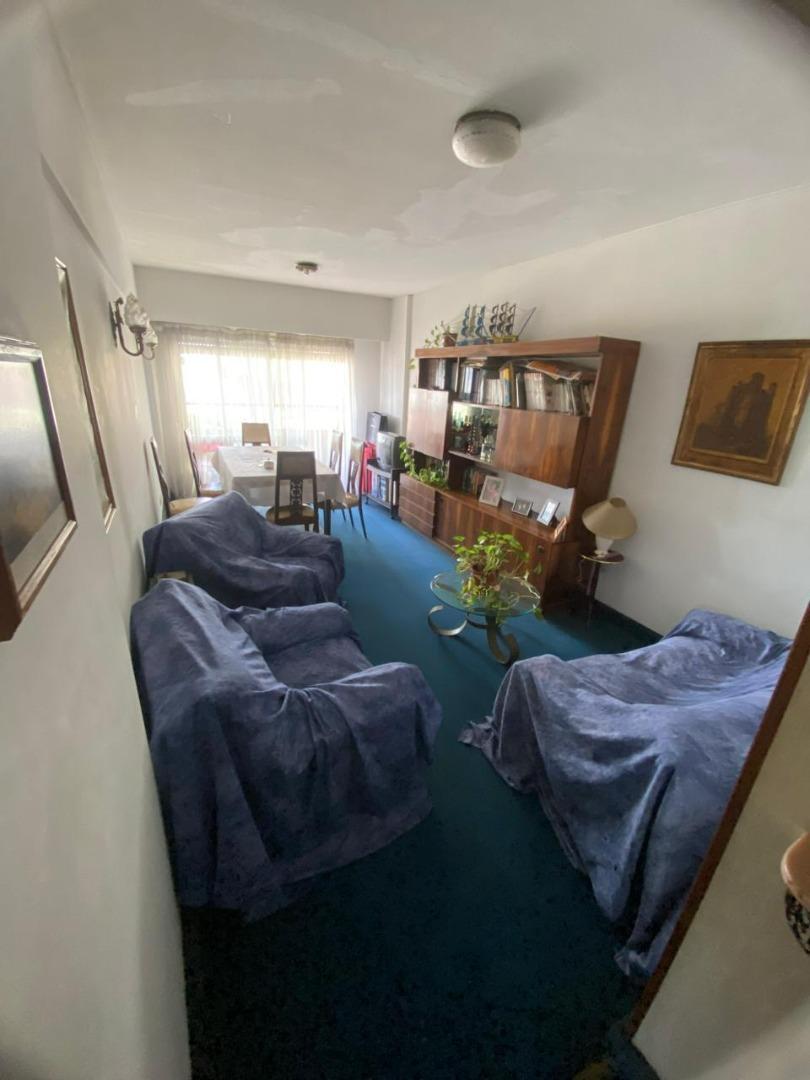 Av. Franklin D. Roosevelt 5600, Piso 9