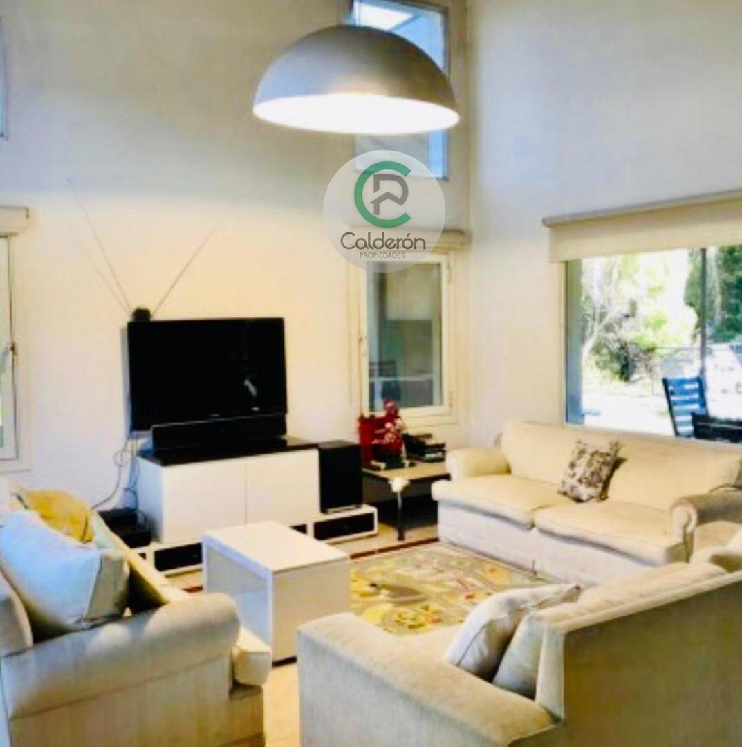 Casa en Venta Barrio Cerrado Santa Ana