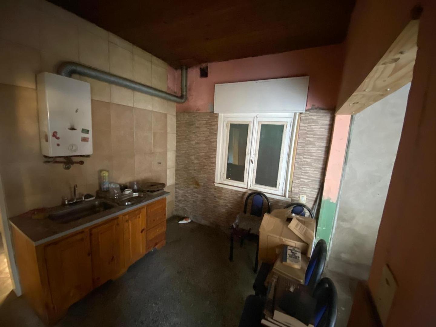 Depto Tipo Casa en Alquiler en Villa Ballester, $ 750.000