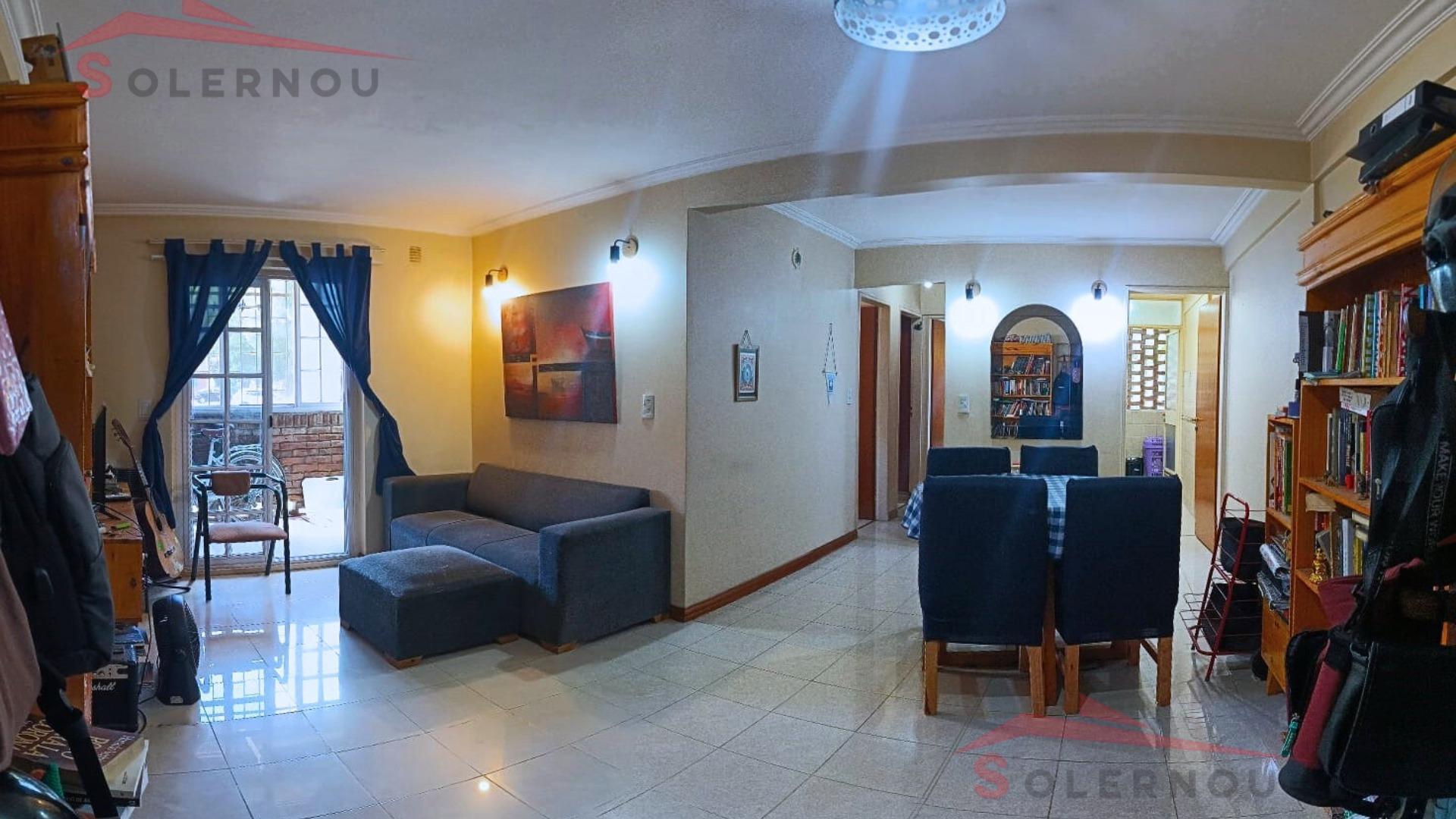 Hipólito Yrigoyen 20300, Piso PB