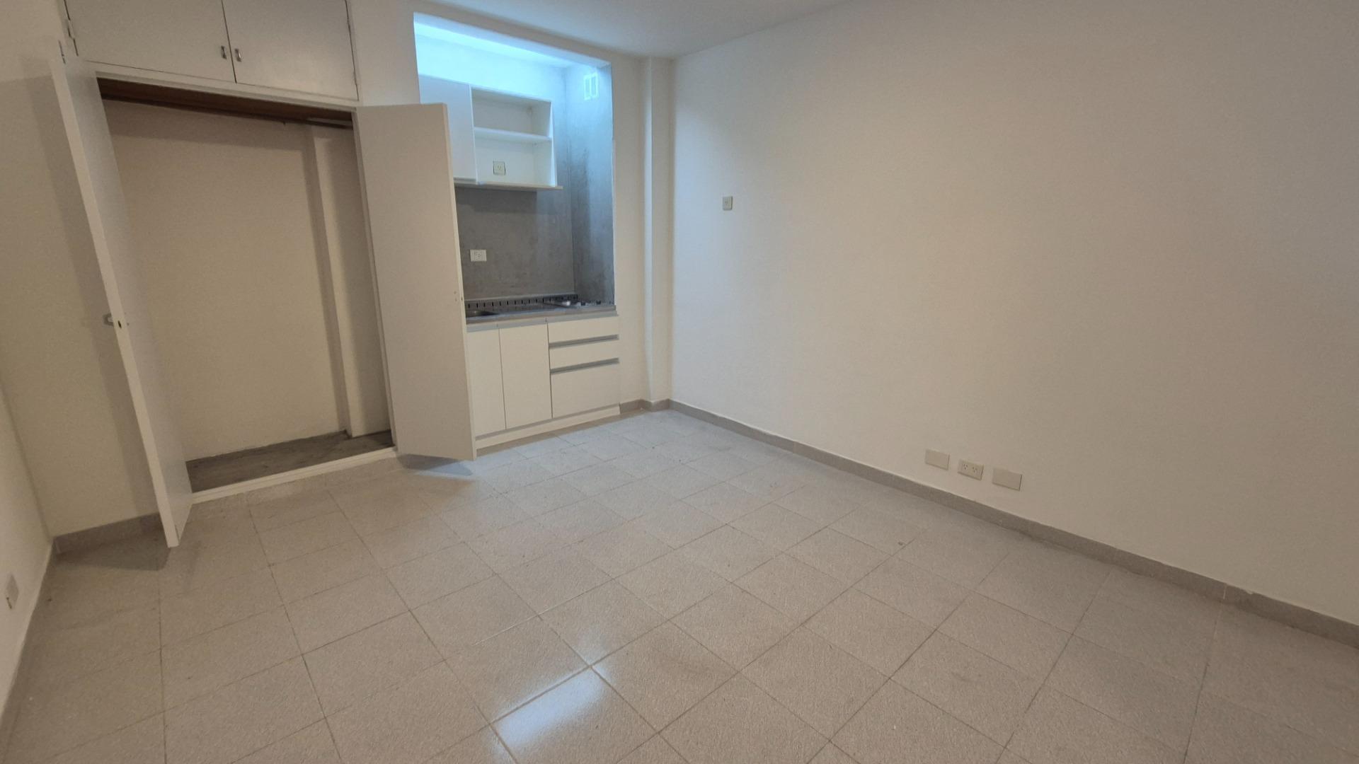 Oficina en Venta en San Nicolás, USD 52.000