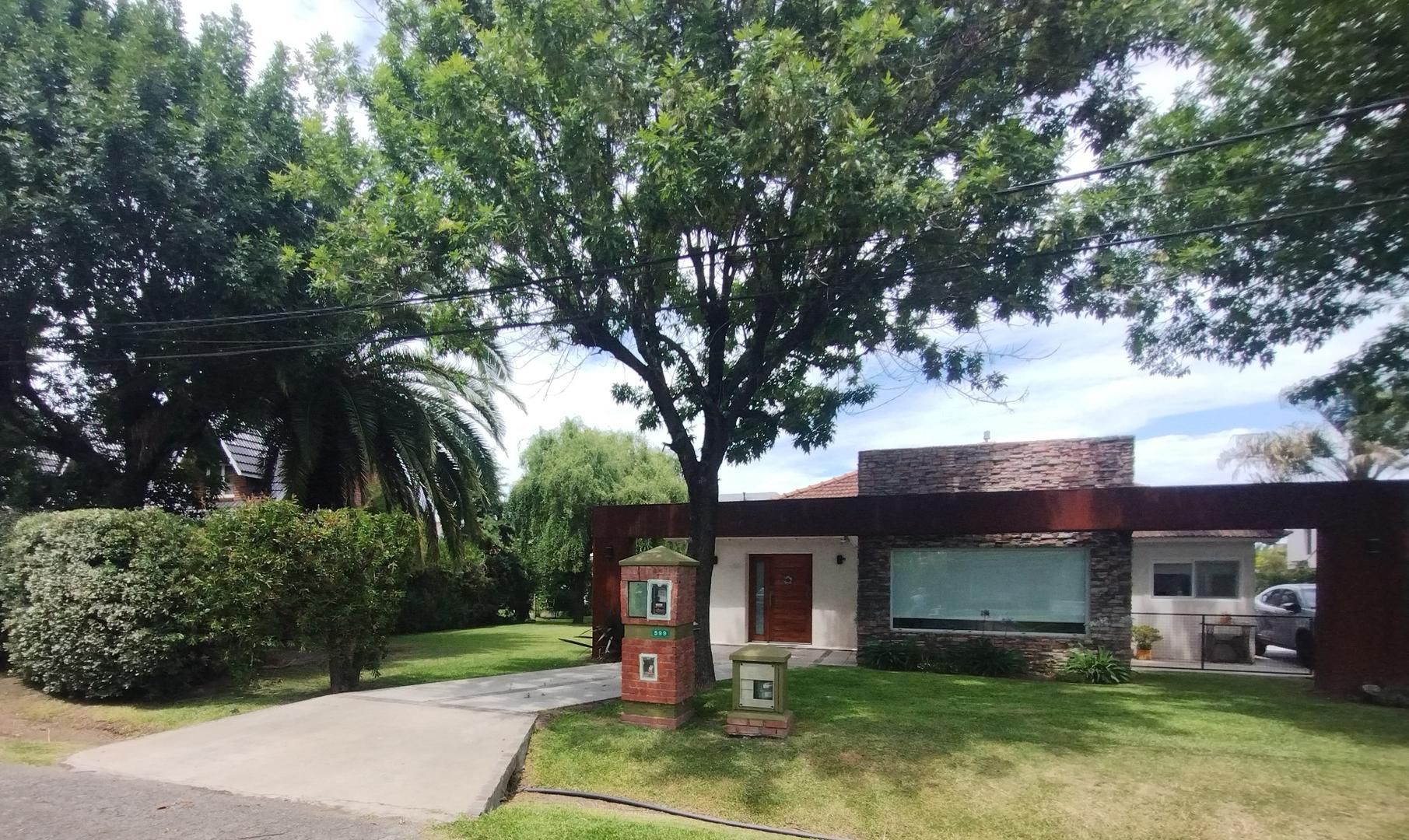 Casa en Venta en Country Club Banco Provincia, USD 332.000