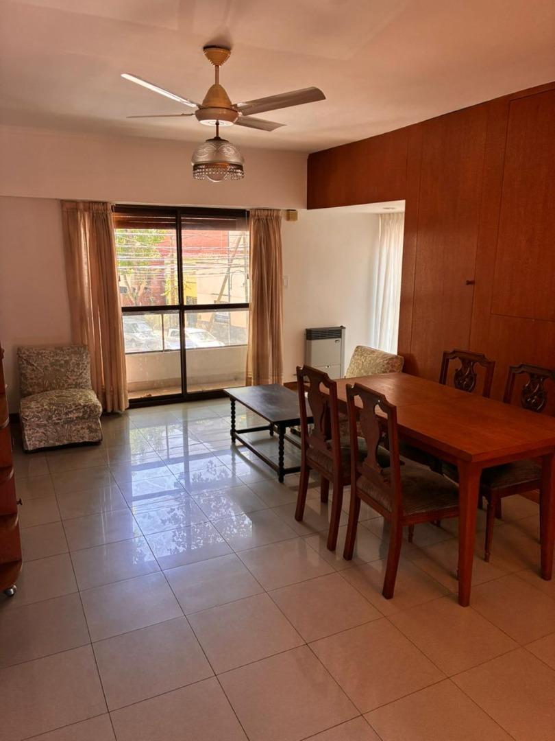 Depto Tipo Casa en Alquiler 50 años