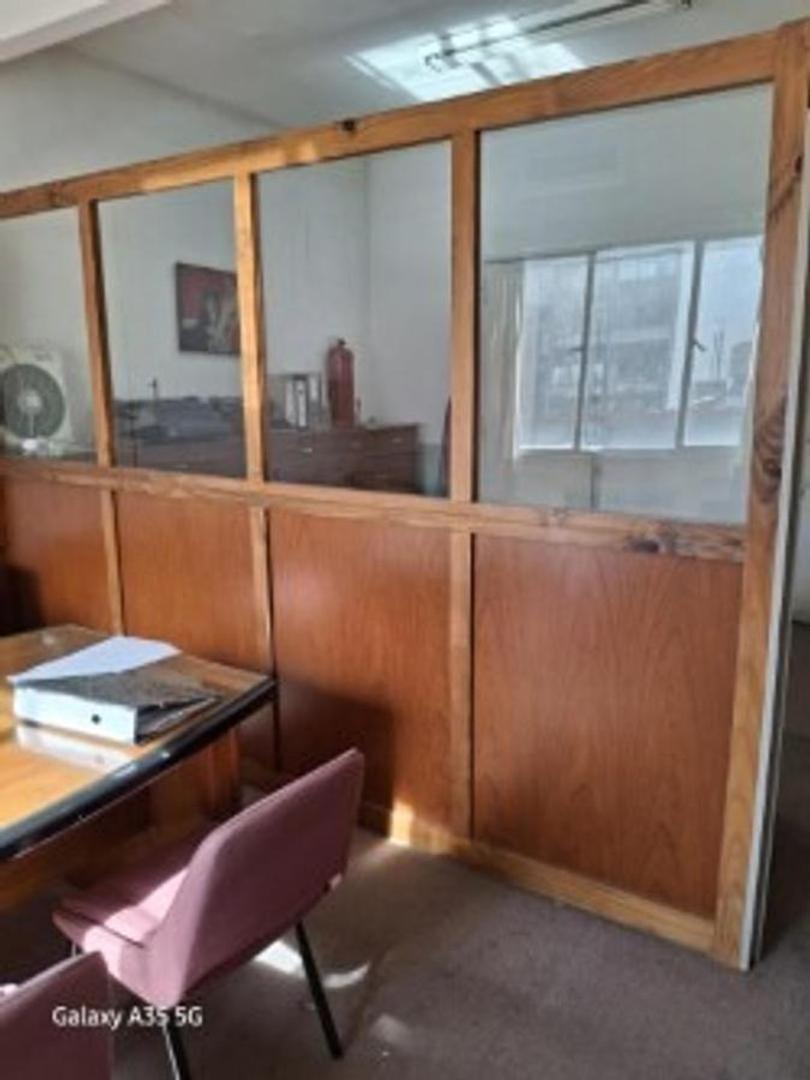 VENTA OFICINA  EXCELENTE EDIFICIO.AV CORRIENTES 2700