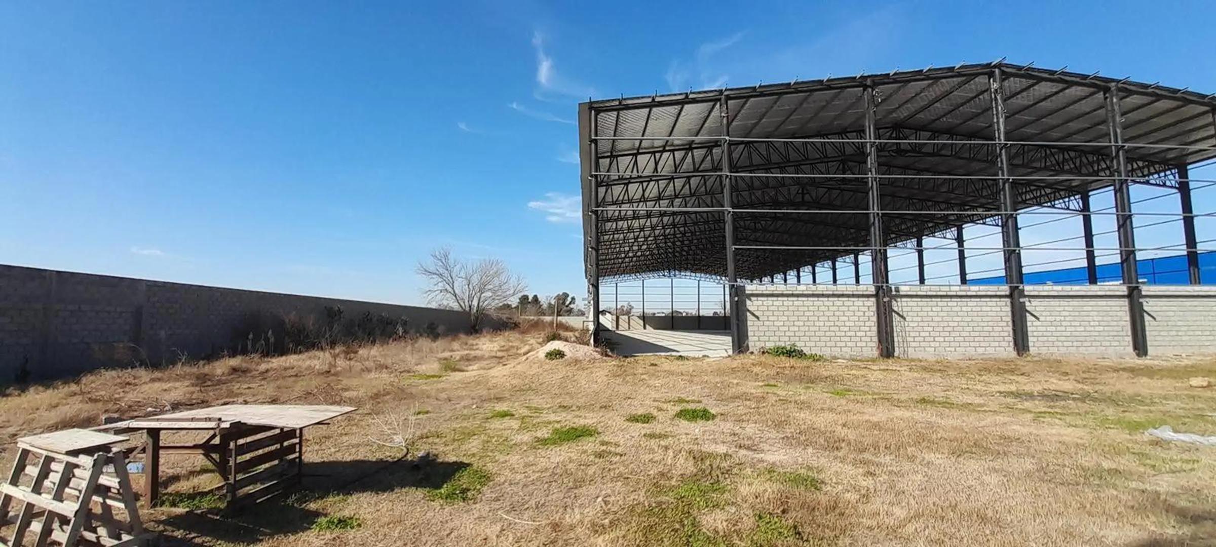 Galpon en Alquiler en Garin, USD 14.575