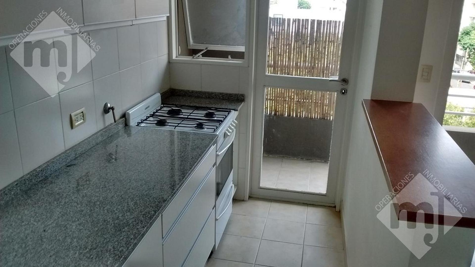 Departamento en Alquiler en San Fernando Vias  /  Centro, $ 650.000