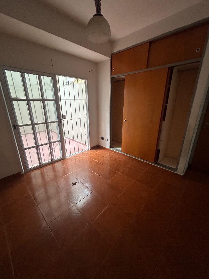 Depto Tipo Casa en Venta 8 años