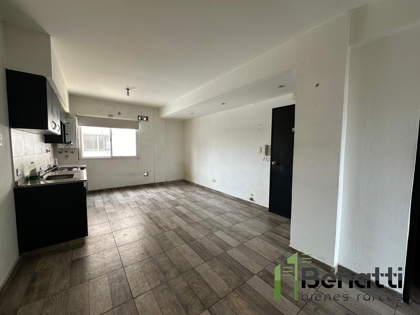 Centenario 4500, Piso 2