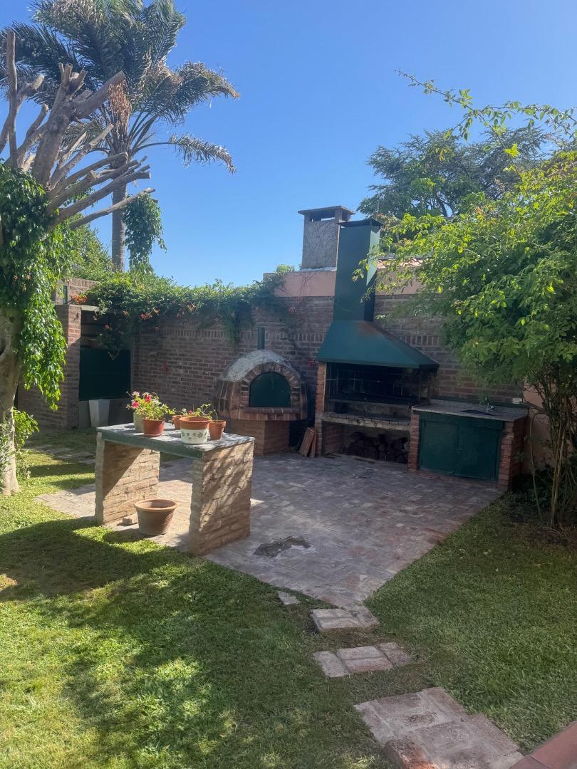 Trole 900. Ituzaingó