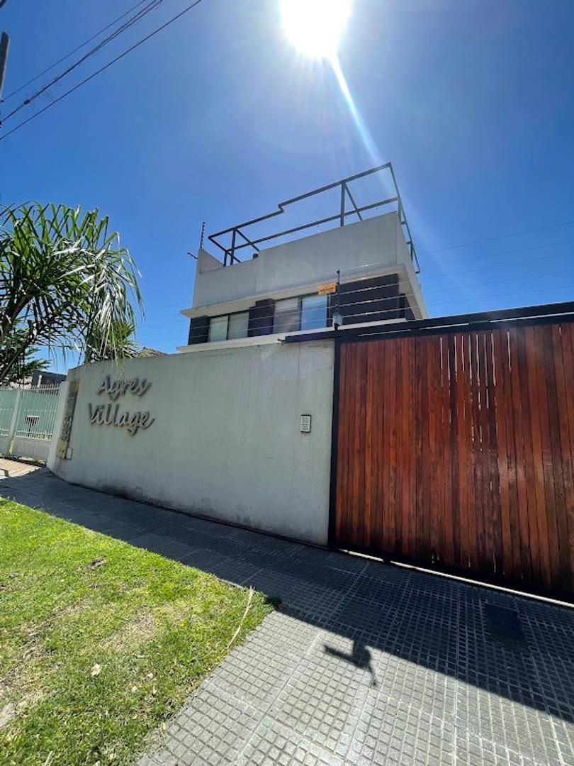 Duplex en Ituzaingo Norte.