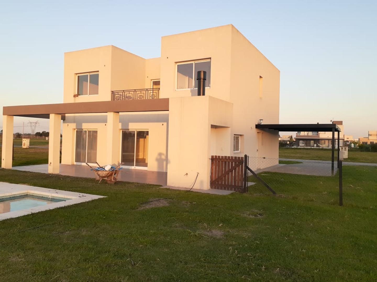Casa en Venta de 4 dormitorios