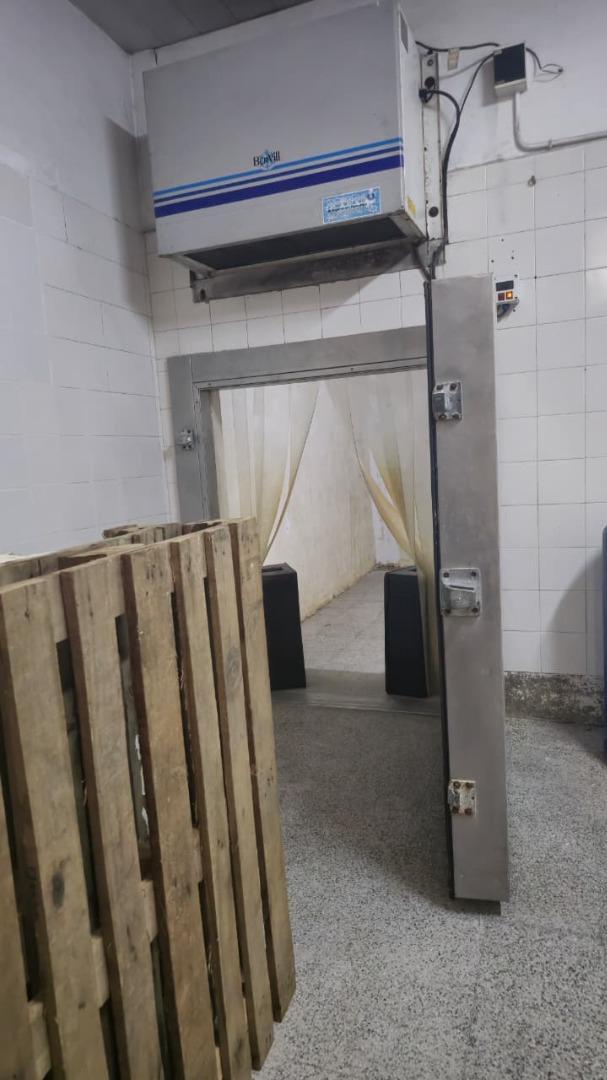 Galpon en Venta en Las Avenidas, USD 270.000