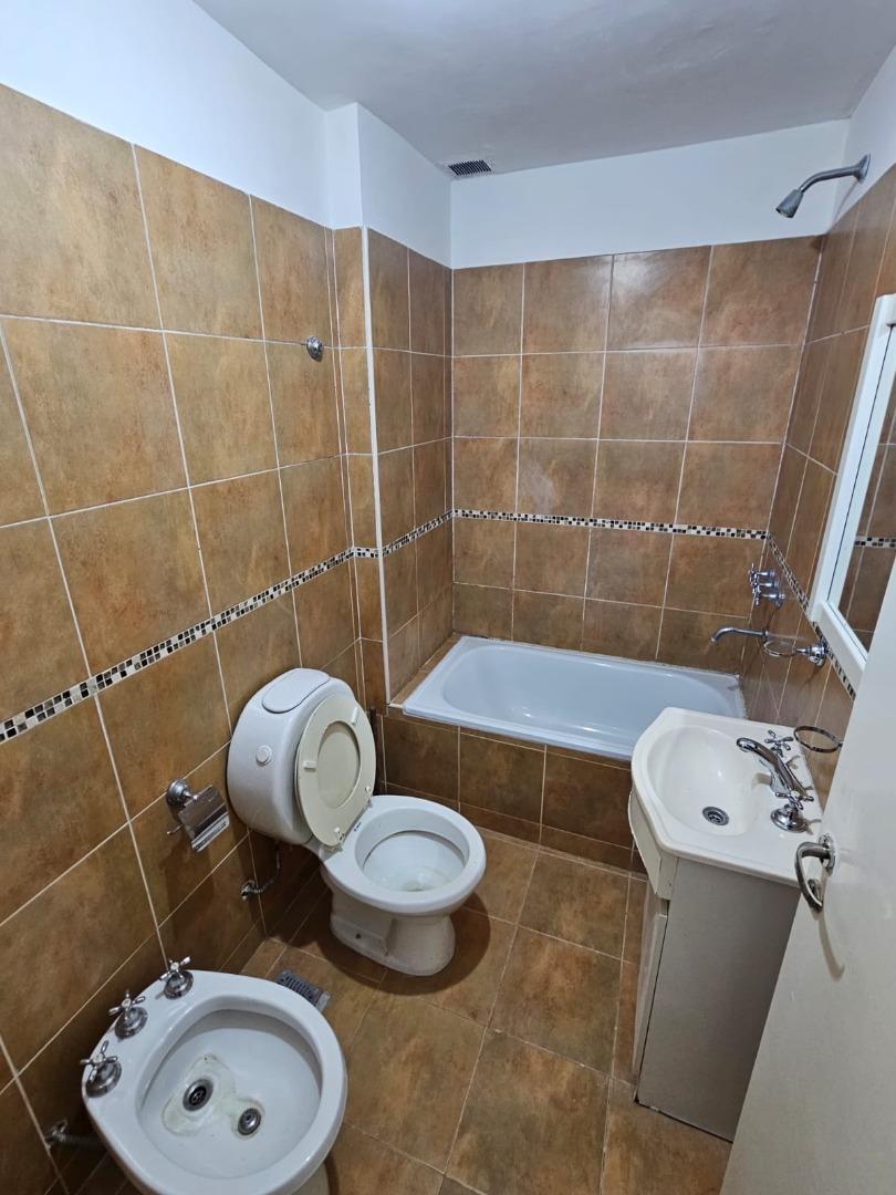 Departamento 3 ambientes con 1 baño