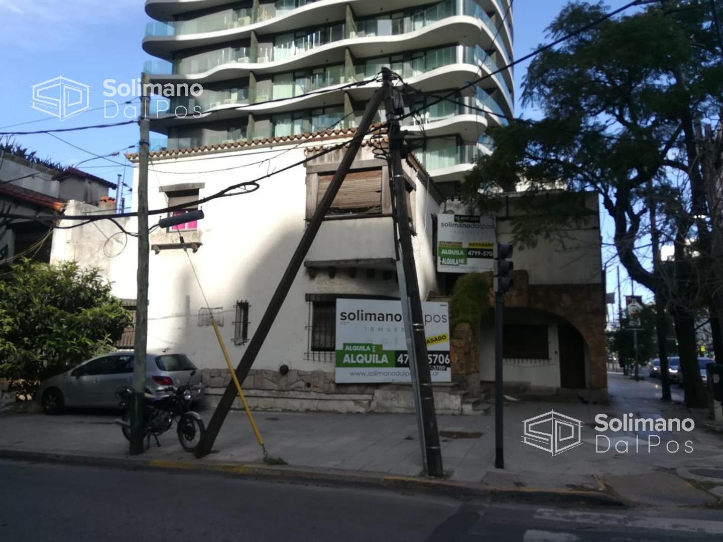 Av del  Libertador al 1500