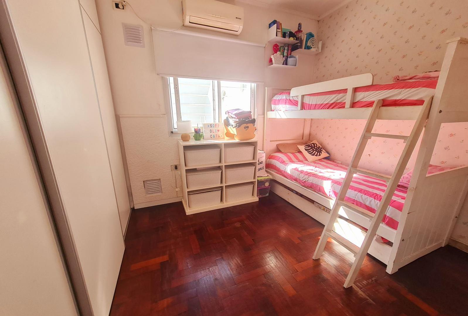 Depto Tipo Casa en Venta 35 años