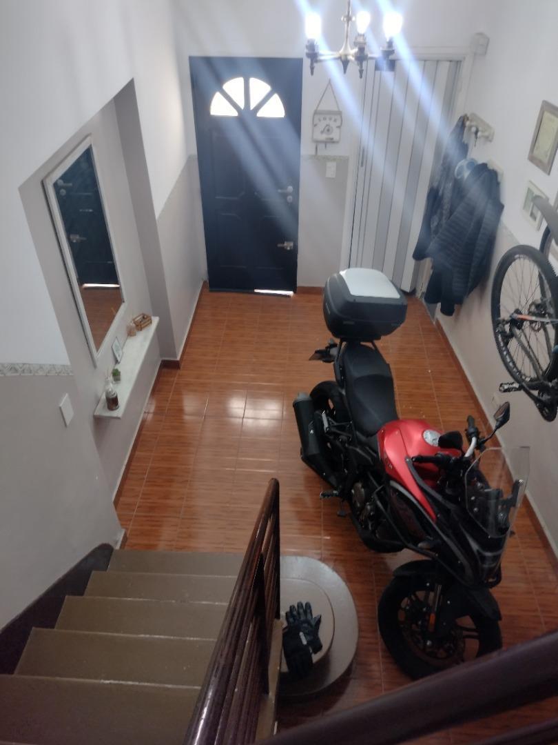 Depto Tipo Casa en Venta de 4 ambientes