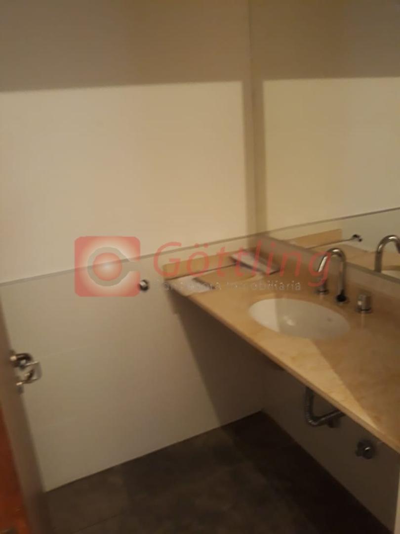 Alvear 300 , Piso P.b.