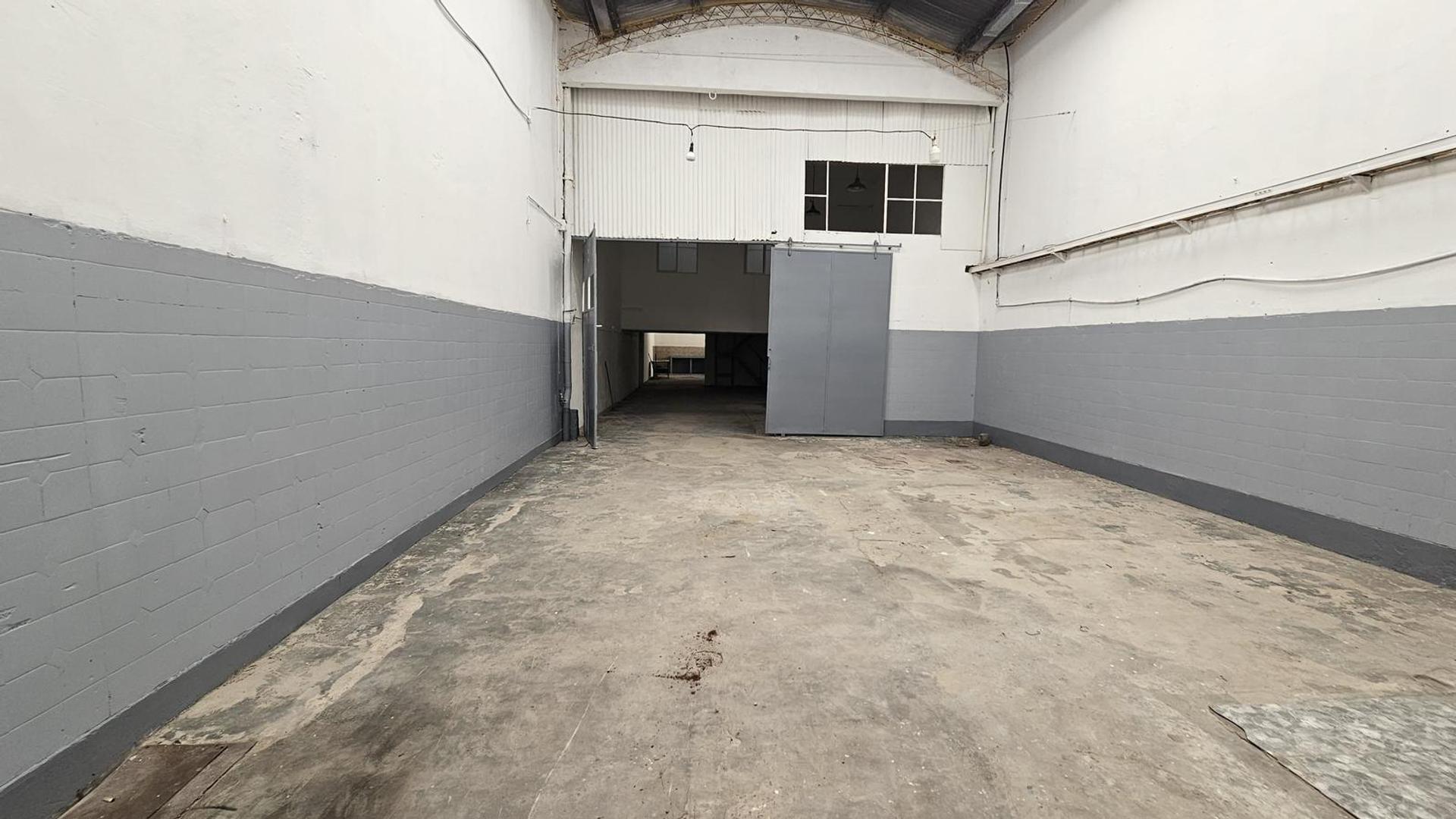 Santa Maria del Buen Aire al 400