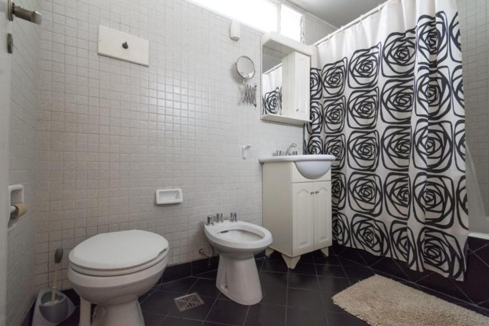 Departamento 3 ambientes con 2 baños