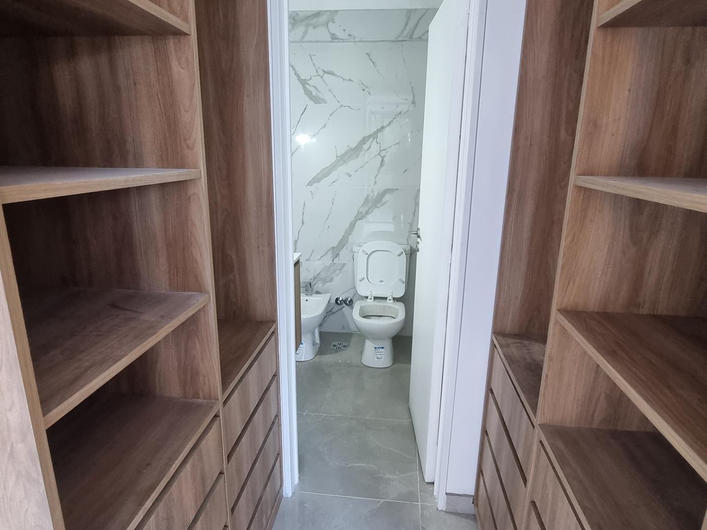 Departamento 3 ambientes con 2 baños