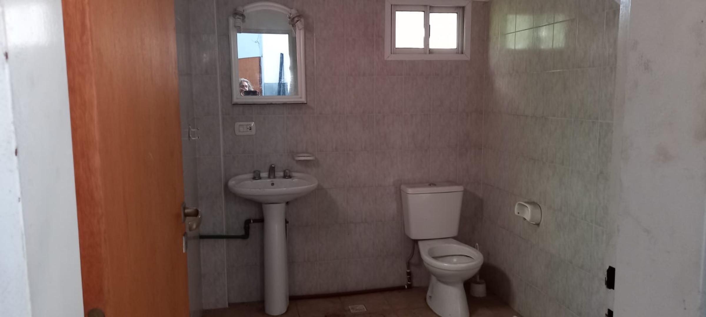 Galpon en Venta en Caseros, USD 160.000