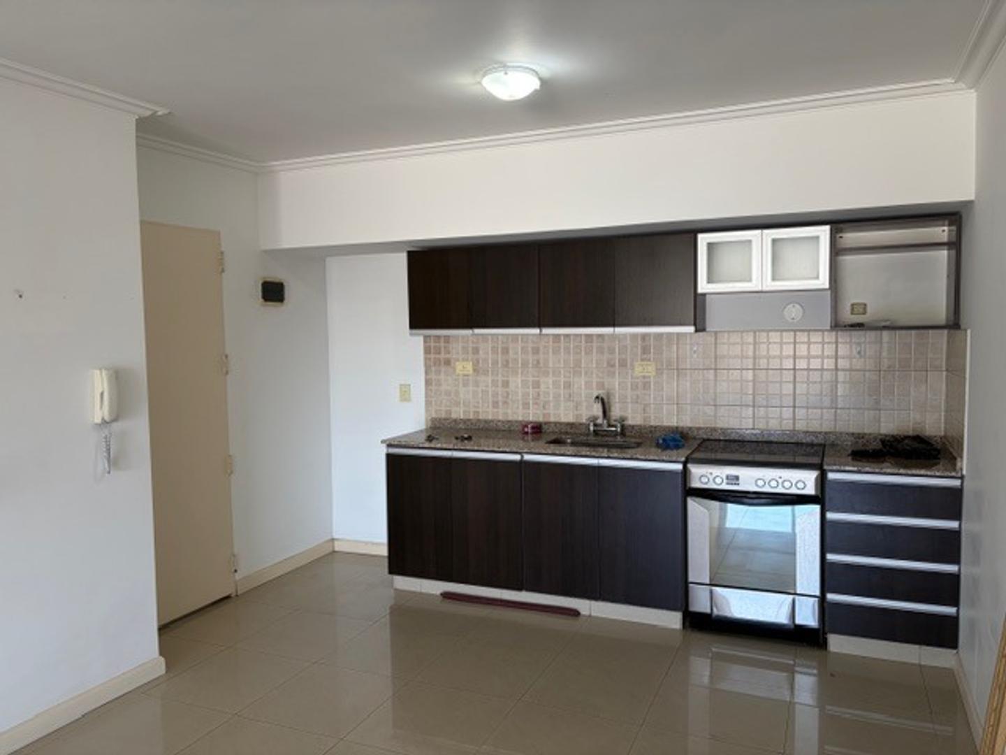 Departamento en Alquiler con 1 cocheras