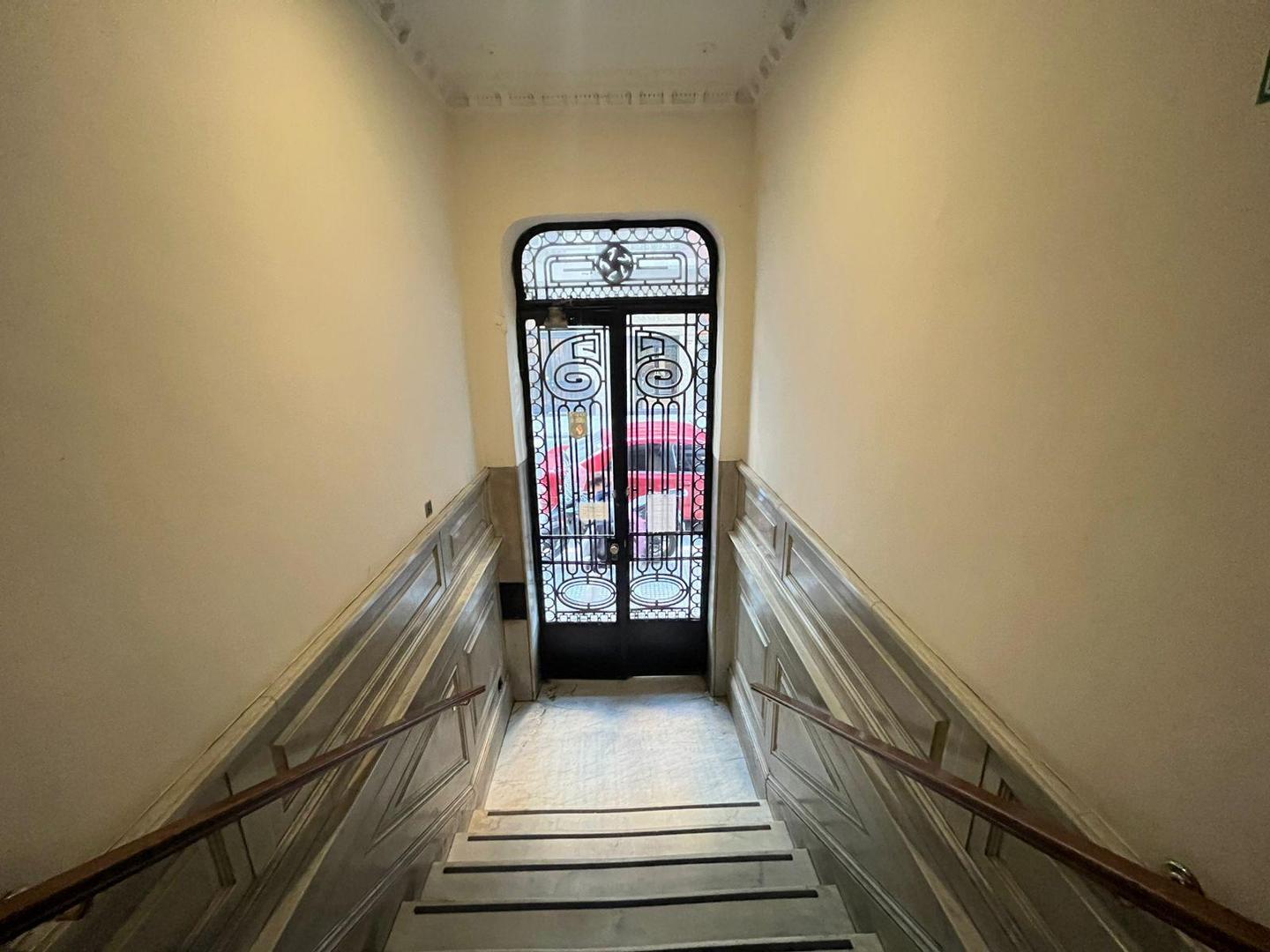 Departamento 5 ambientes con 1 baño