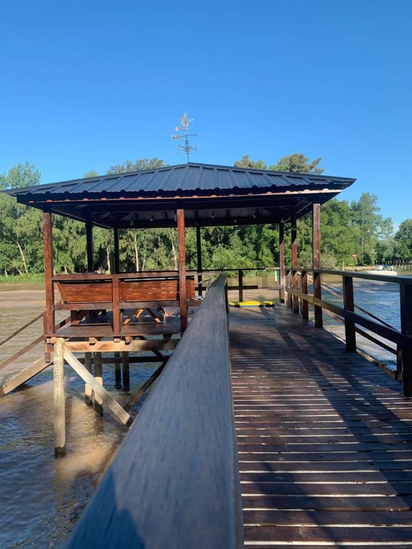 Casa en venta o permuta  en Canal Arias Delta de Tigre