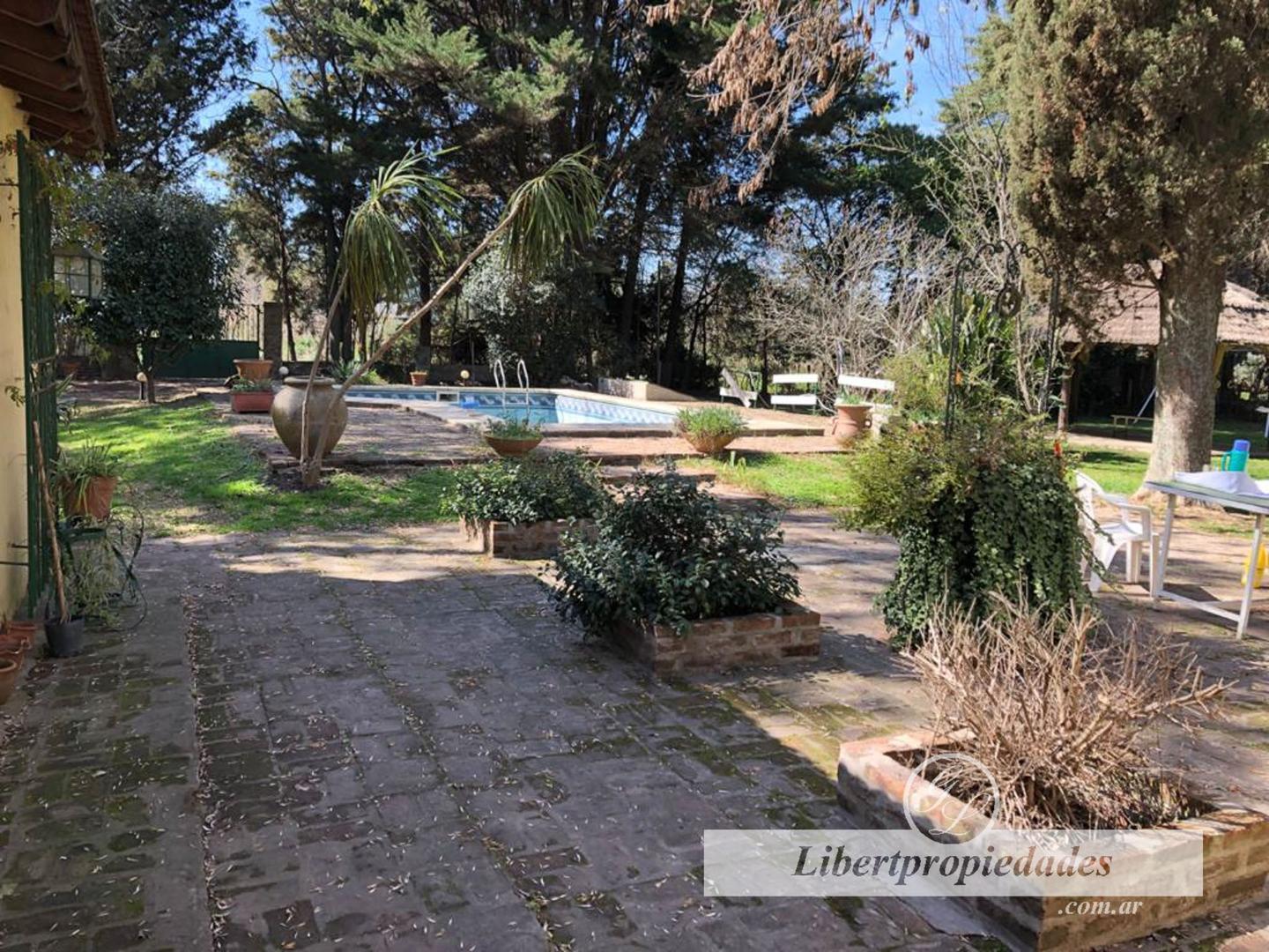 Quinta en Venta con gran parque en Parque Exaltación