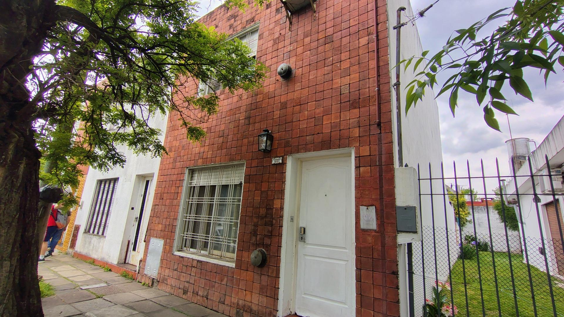 DUPLEX 3 AMBIENTES CASTELAR NORTE