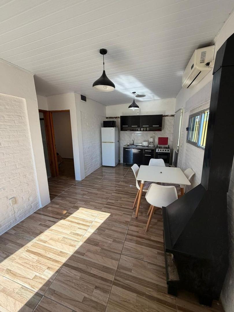 Casa 2 dormitorios en Balneario Ferrando, Alquiler