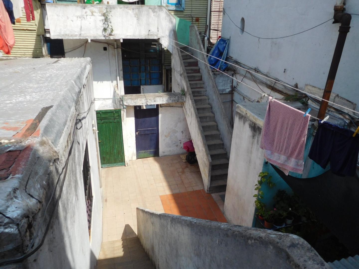 CASA MULTIFAMILIAR .9 UNIDADES FUNCIONALES  APTO CREDITO