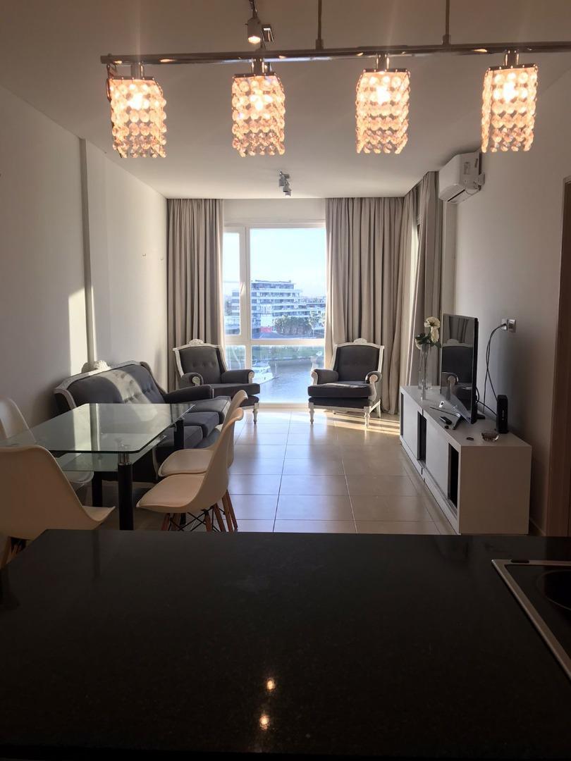 Condominio en esquina