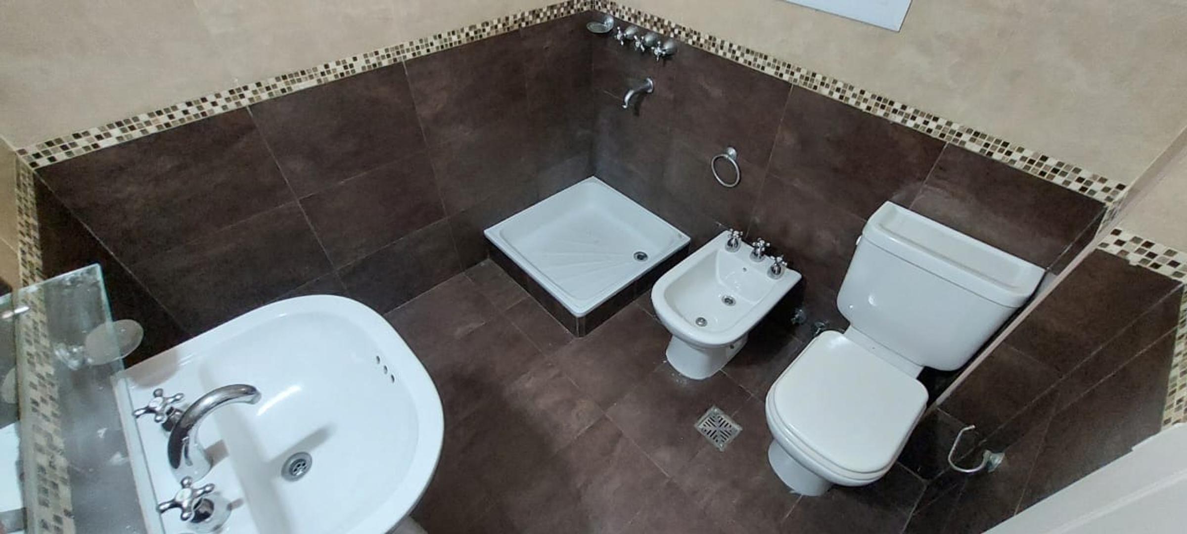 ALQUILER DEPARTAMENTO 2 AMBIENTES QUILMES ESTE