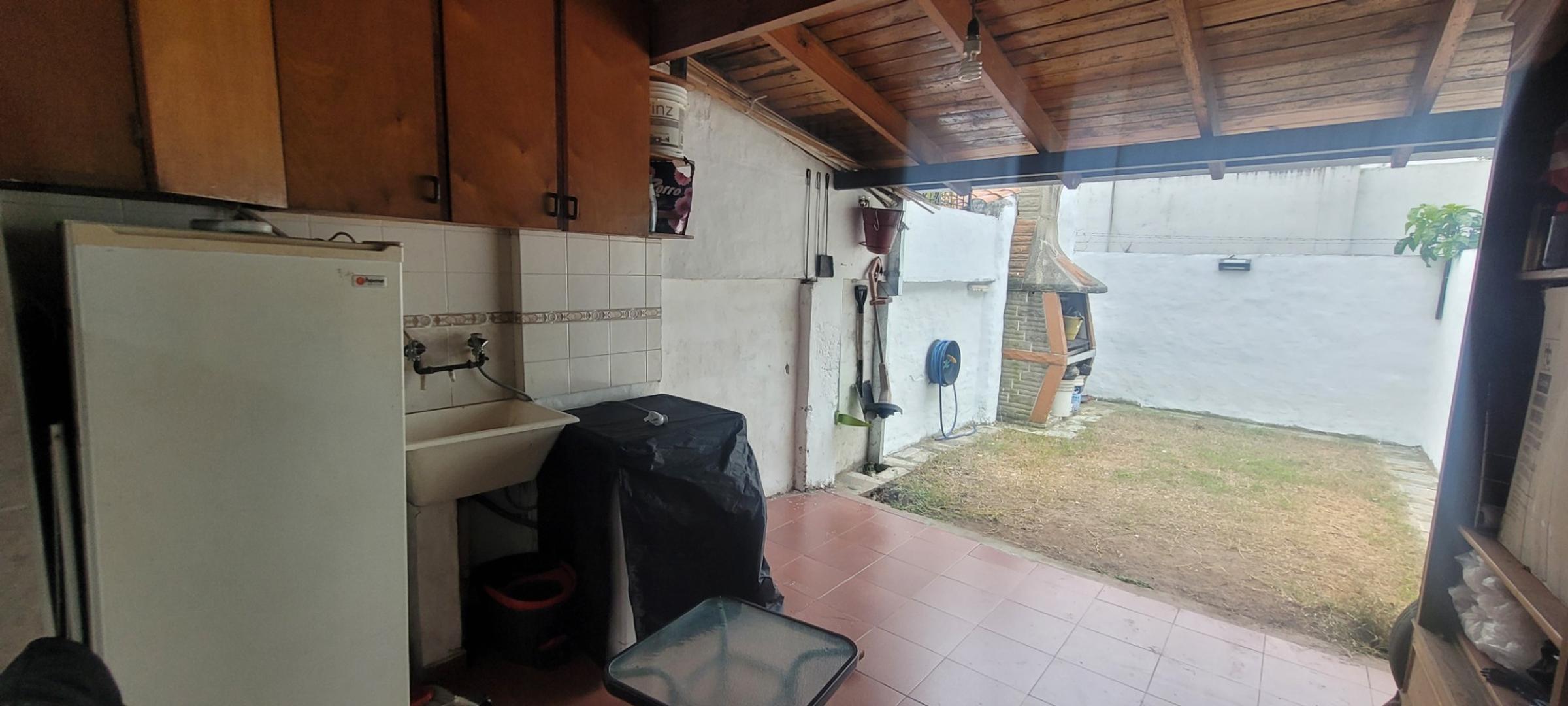 Duplex a la venta en Castelar Sur.