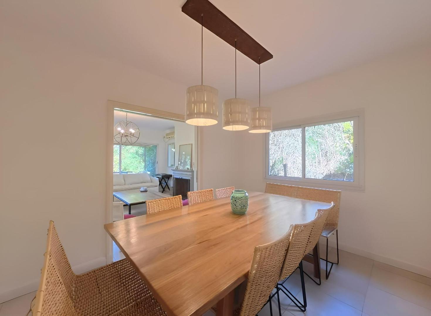 Casa en Venta al Este