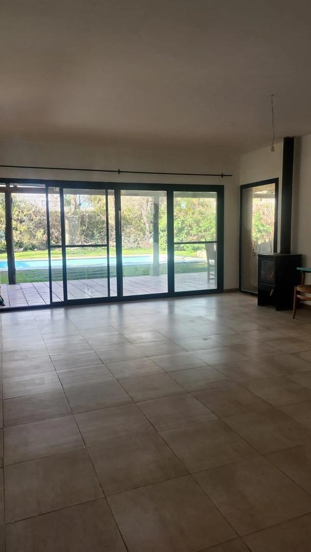 Casa en Venta en Loma Verde, USD 228.000