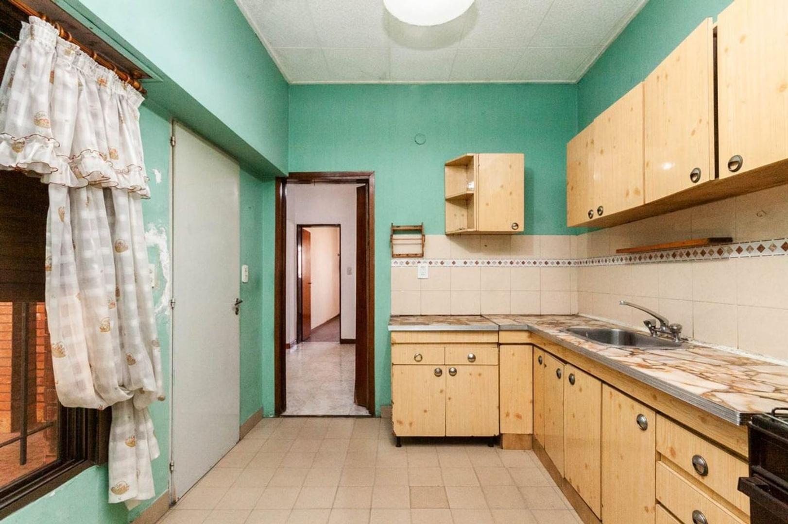 Casa 2 amb venta Lanús c/ quincho y chochera