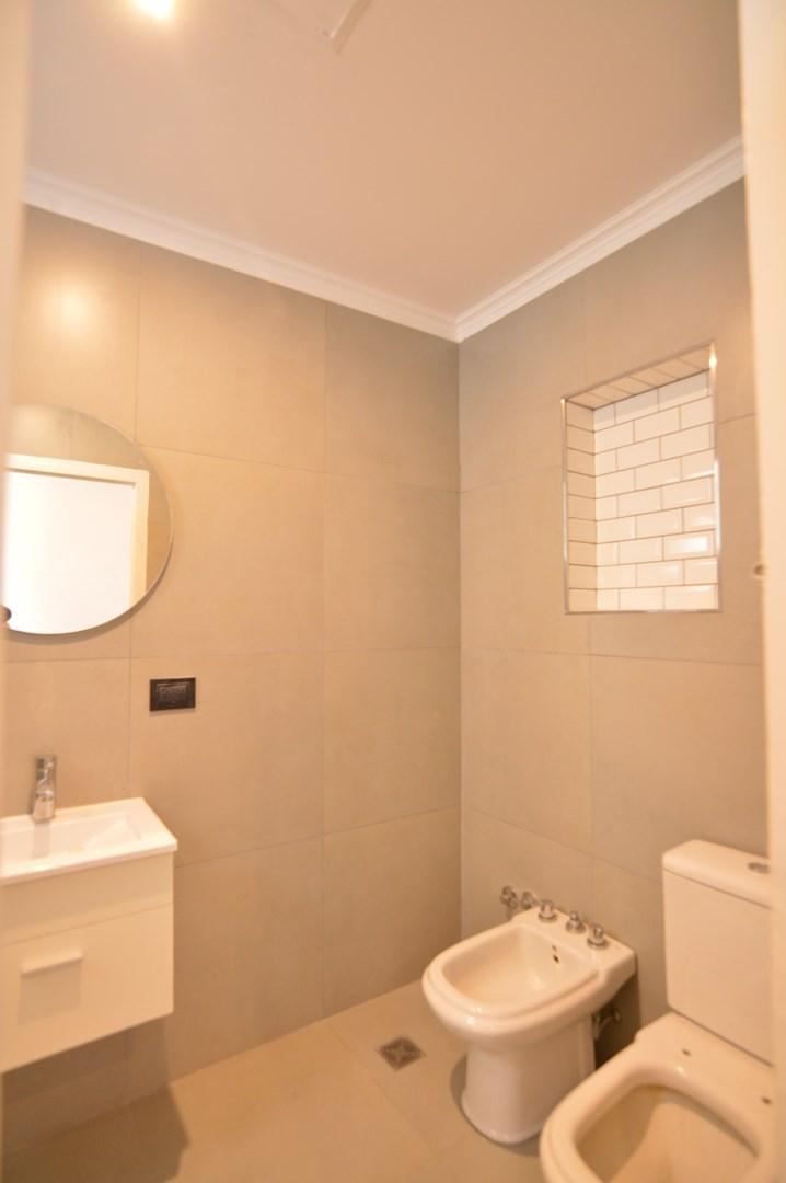 Depto Tipo Casa en Venta al Este