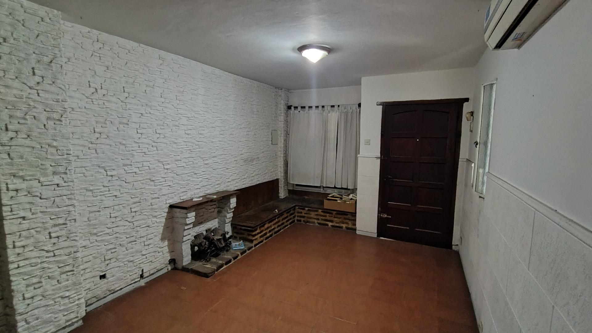 Depto Tipo Casa en Venta de 2 dormitorios