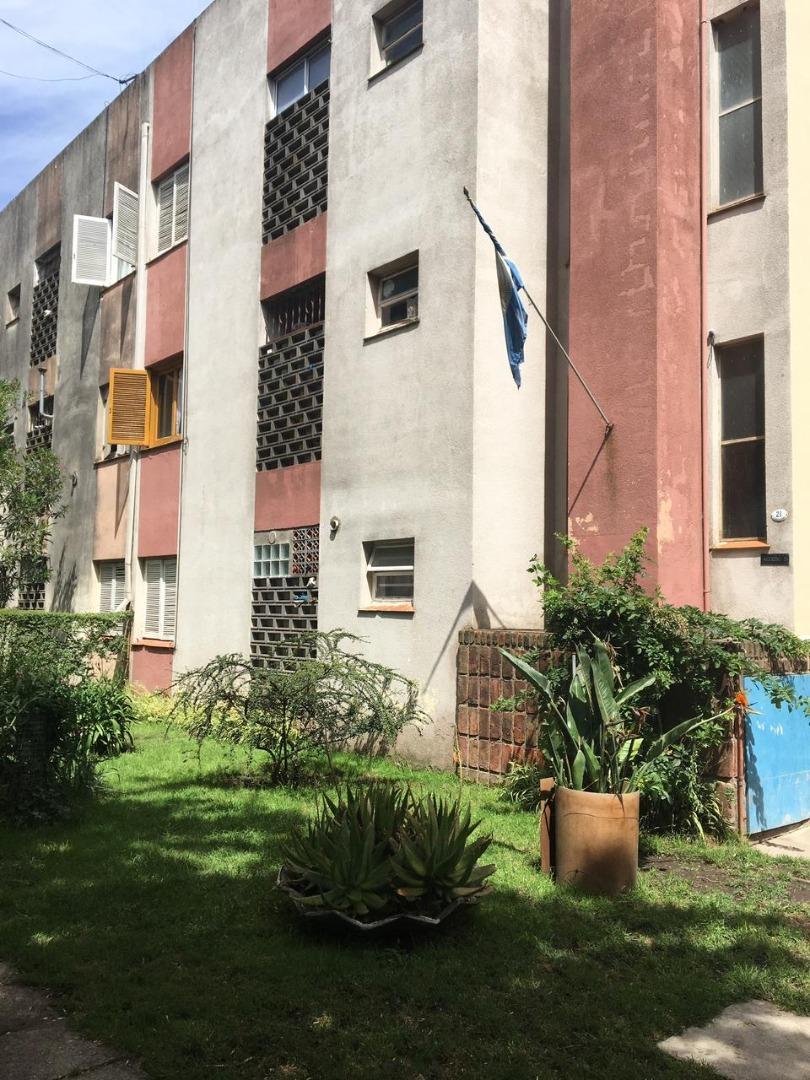 Departamento 3 ambientes planta baja