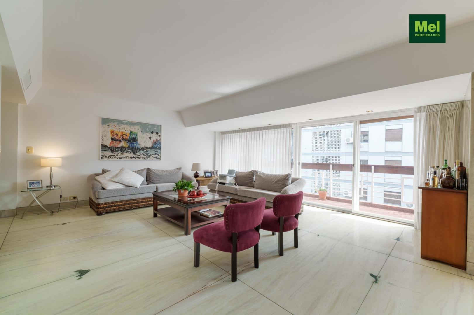 Soldado de la Independencia 1020 piso  8°