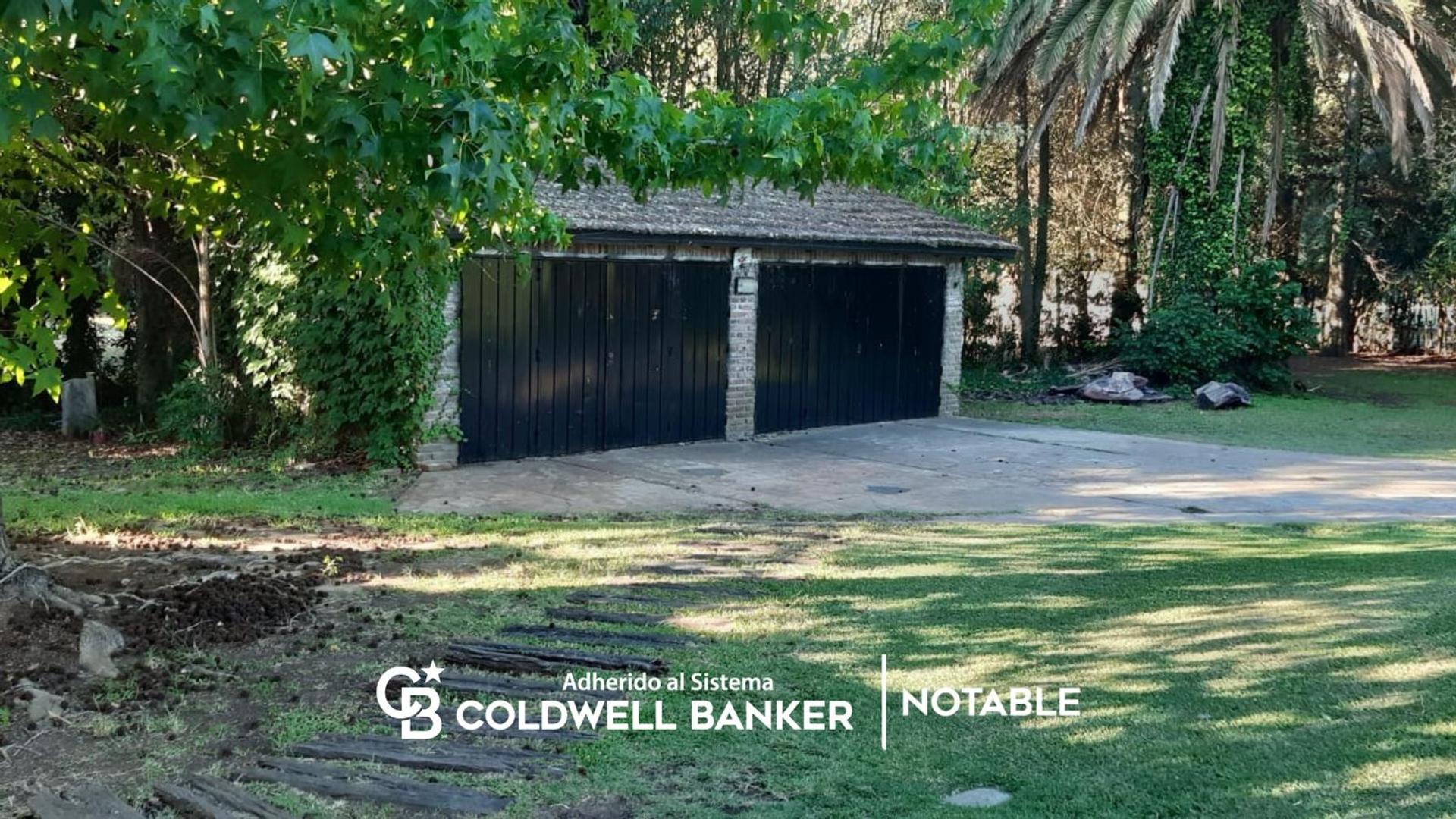 VENTA de casa quinta calle 28 y 409  La Plata