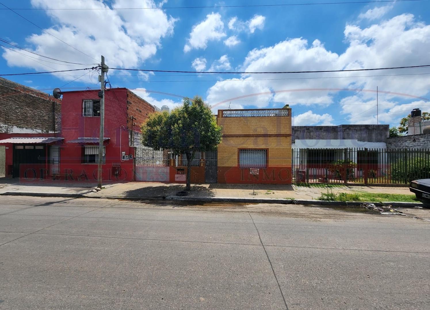 EXCELENTE CASA 4 AMBIENTES