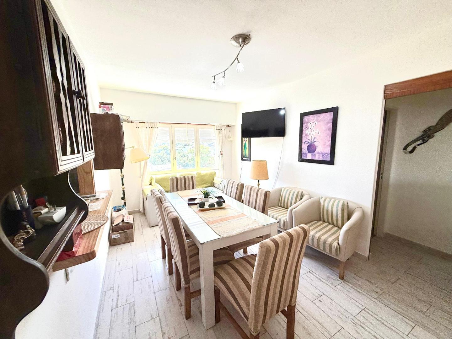 Departamento en venta c/ cochera en Primera Junta