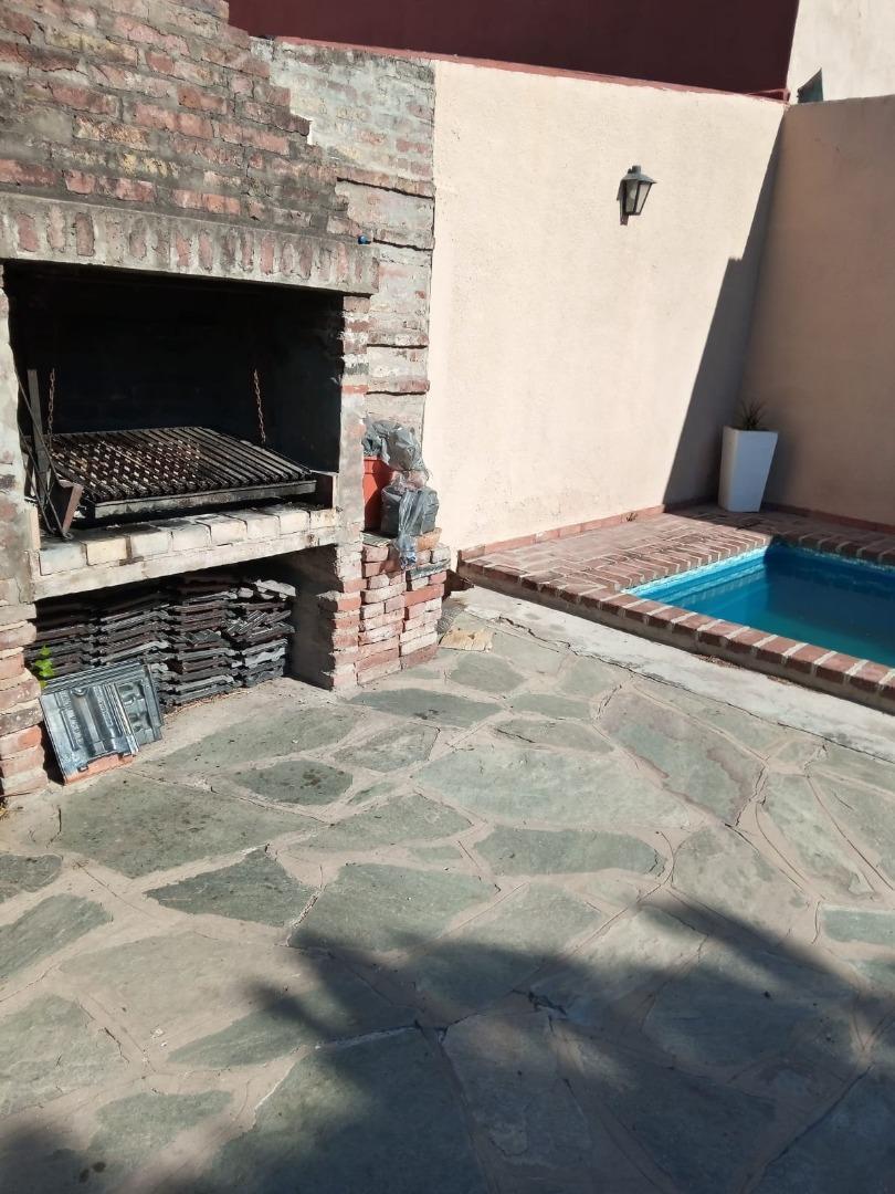 Casa en Venta en El Palomar, USD 165.000