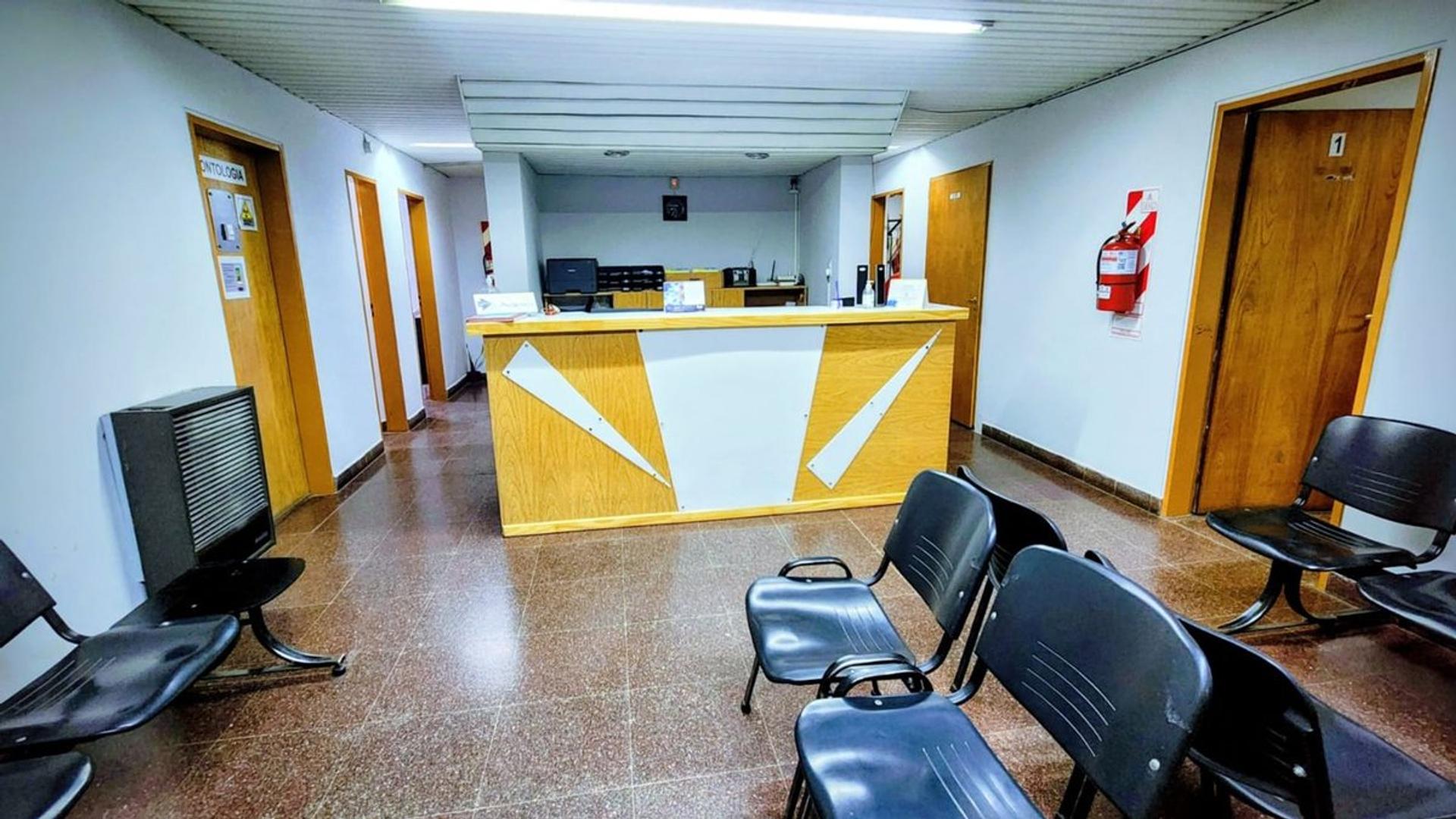 ALQUILER DE CONSULTORIOS – CALLE MARTELLOTTA 86