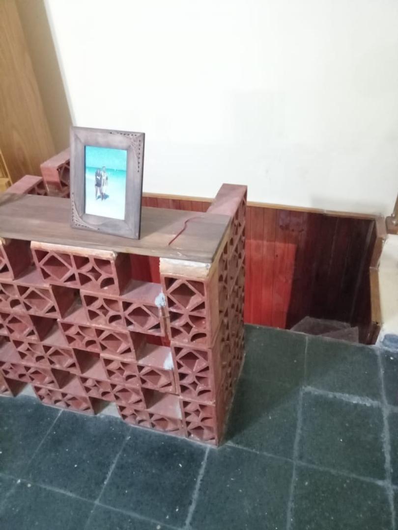 Casa 2 ambientes con 1 baño