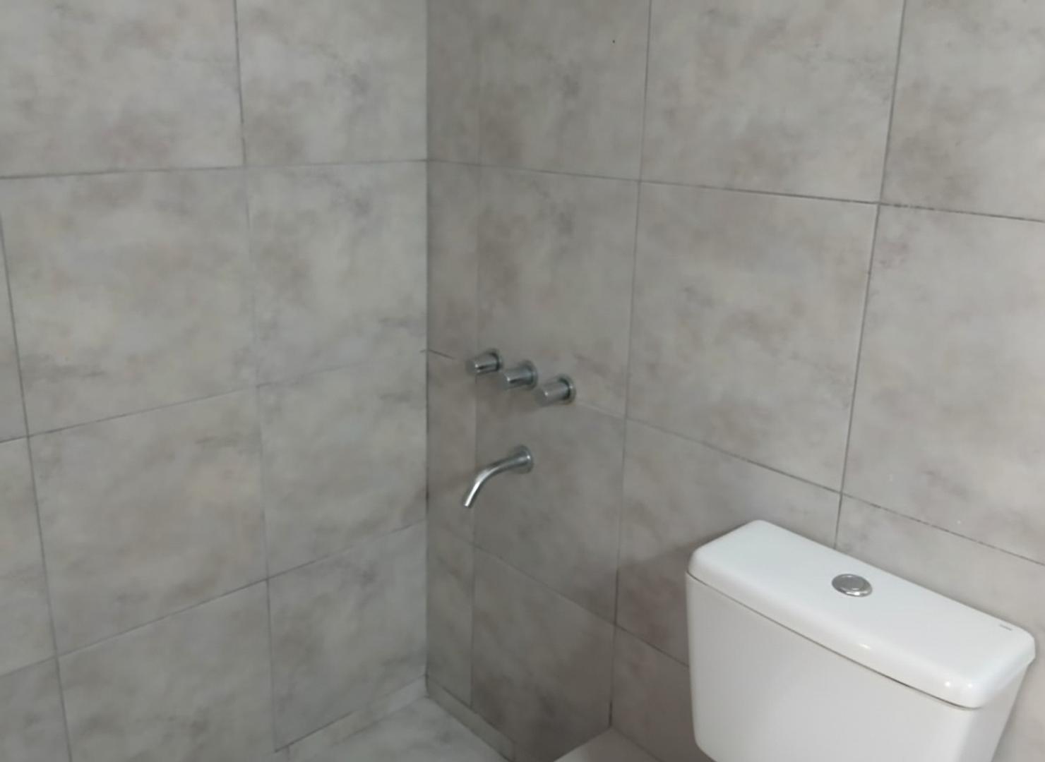 Departamento en Alquiler en El Palomar, $ 420.000